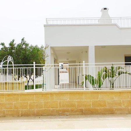 La Baia Apartments Torre Lapillo Buitenkant foto