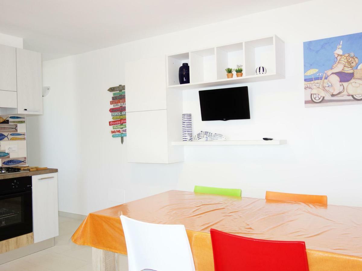La Baia Apartments Torre Lapillo Buitenkant foto